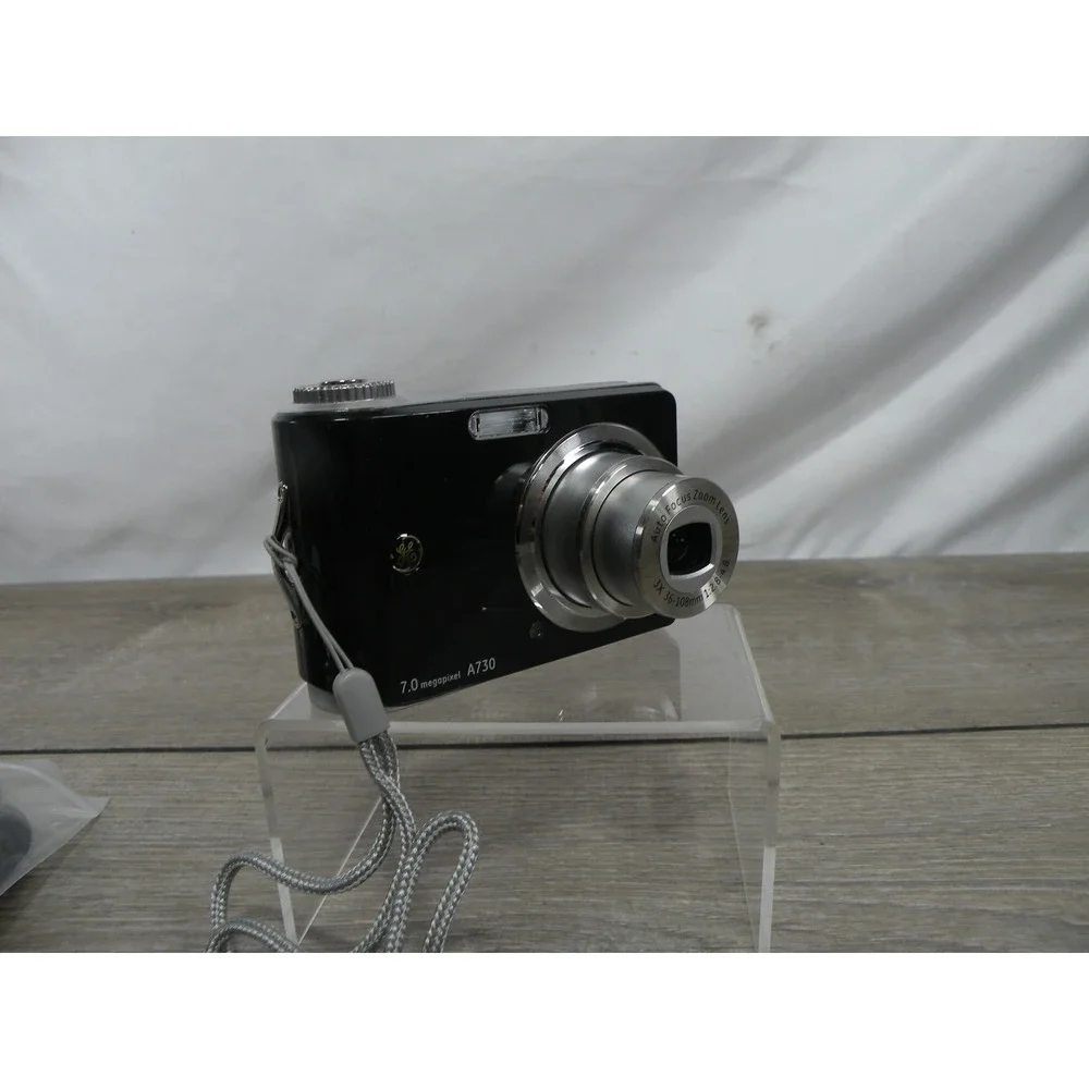 GE General Imaging A730 7.0MP Digital Camera 3x Optical Zoom Black Tested